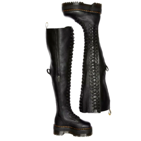 Dr. Martens Shoes - NOT FOR SALE - ISO Dr. Martens Azreya 26 Eye 9 or 10